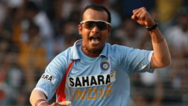  குல்தீப் யாதவ்வுக்கு ஆலோசனை 