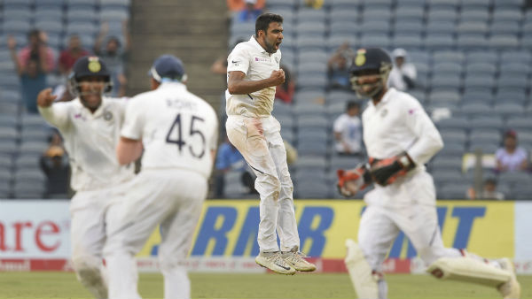 முதல் டெஸ்ட் போட்டி 