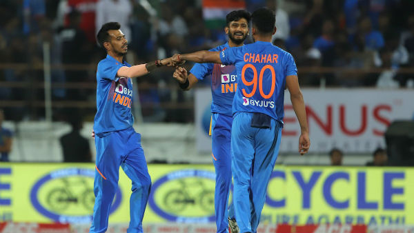 ட்விட்டரில் பாராட்டு மழை 