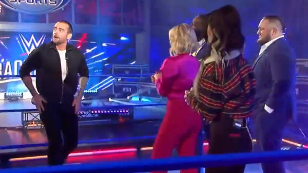 ஒதுங்கினார்