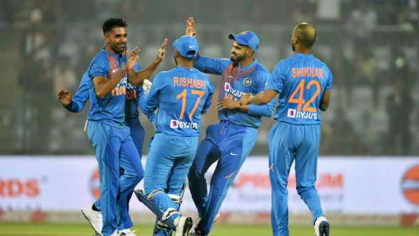 ரசிகர்கள் கடும் விமர்சனம்