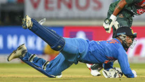 மூன்றாவது அம்பயர் 