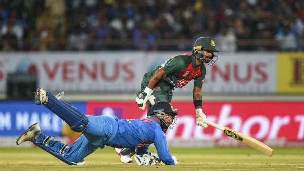 இந்தியா வெற்றி