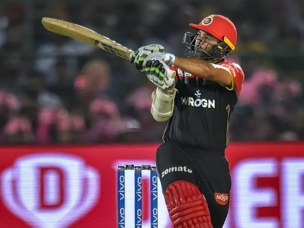 அணிக்கு நிலைத்தன்மையை வழங்கிய பார்திவ் 