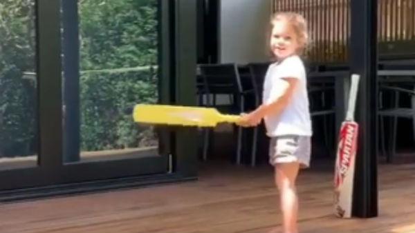 வார்னரின் மகள் கோலி ரசிகை 