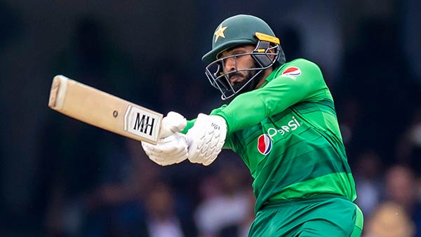 சாதனைகளை தொடரும் பாபர் அசாம் சாதனைகளை தொடரும் பாபர் அசாம்