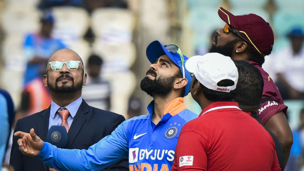 ஷர்துல் தாக்குருக்கு வாய்ப்பு ஷர்துல் தாக்குருக்கு வாய்ப்பு