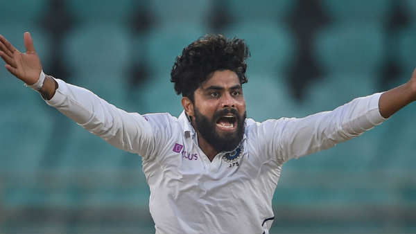 விக்கெட் எடுக்க வேண்டும்