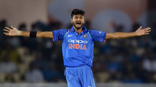 மாற்று வீரர் யார்?