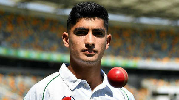 மாற்றி வழங்கப்பட்ட வாய்ப்பு