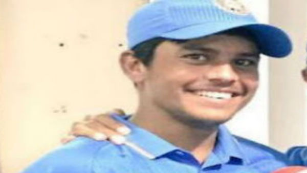  அவரின் கனவுக்காக வாழ்கிறேன் 