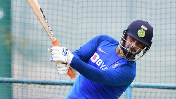 முன்னேறும் பண்ட்