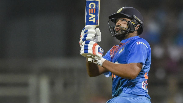  இந்தியாவை சாதனையால் நிமிரவைத்தவர் 