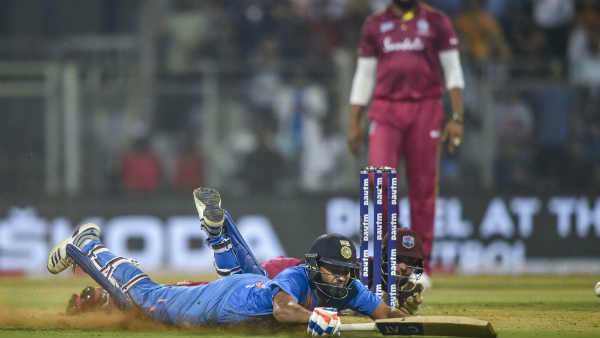 இந்தியா பேட்டிங் 