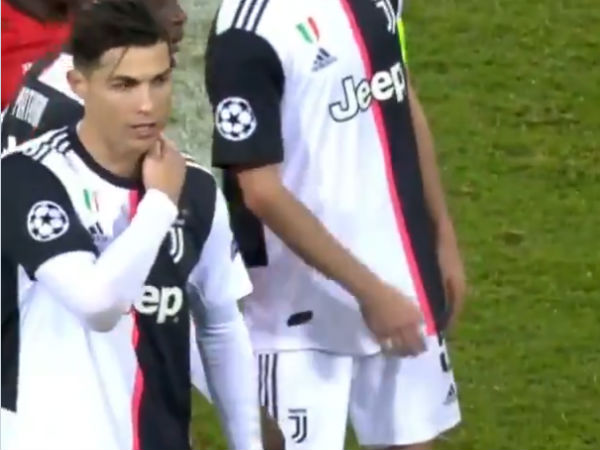  மீண்டும் கோபமடைந்த ரொனால்டோ 