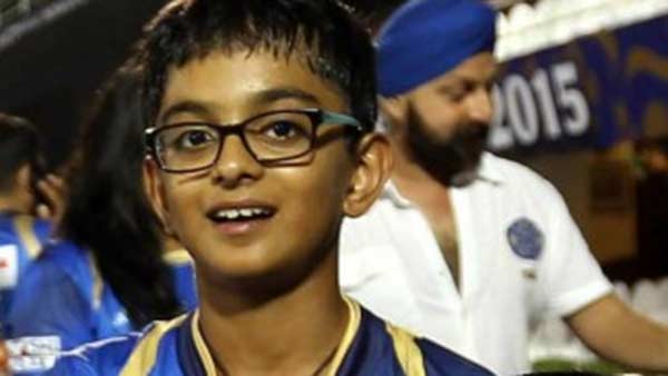 அபார ஆட்டம்