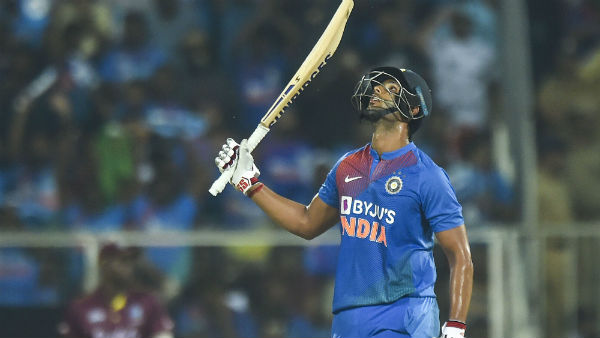 வெஸ்ட் இண்டீஸ் அதிரடி பேட்டிங்