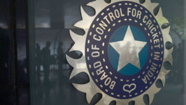 ஆலோசனை கூட்டத்தில் விவாதம் 