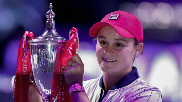 முதலிடத்தை தக்கவைத்த ஆஷ்லீ பார்டி முதலிடத்தை தக்கவைத்த ஆஷ்லீ பார்டி