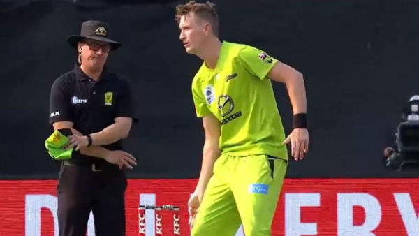 மன்கட் பாவனை 