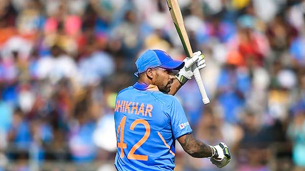 10 விக்கெட்டுகள் வித்தியாசத்தில் வெற்றி 