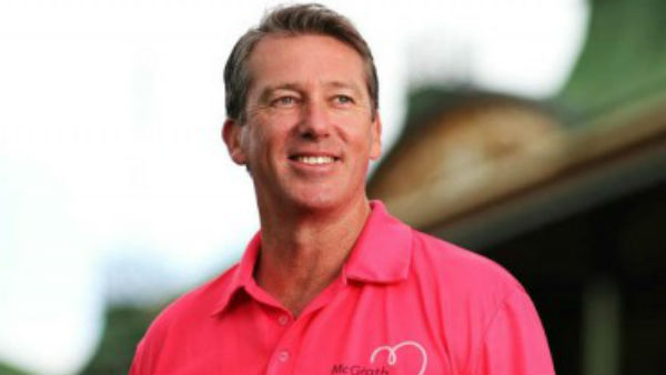 கிளென் மெக்கிராத் அசத்தல்