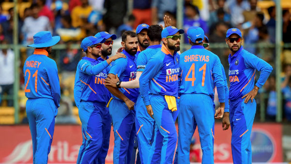 டாஸ் வென்று பேட்டிங் 