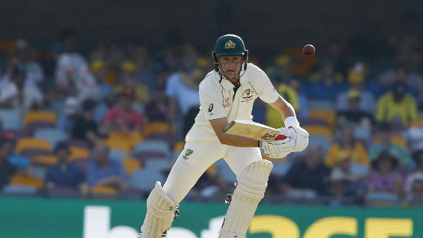 முதன்முதலில் ஒருநாள் போட்டியில் களம் 