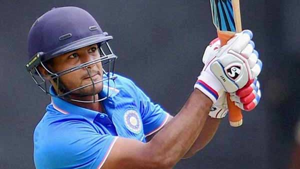 மயங்க் அகர்வால் அதிரடி