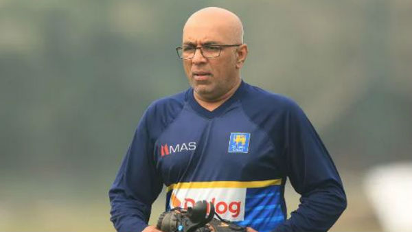 தோல்வியடைந்த இலங்கை அணி 