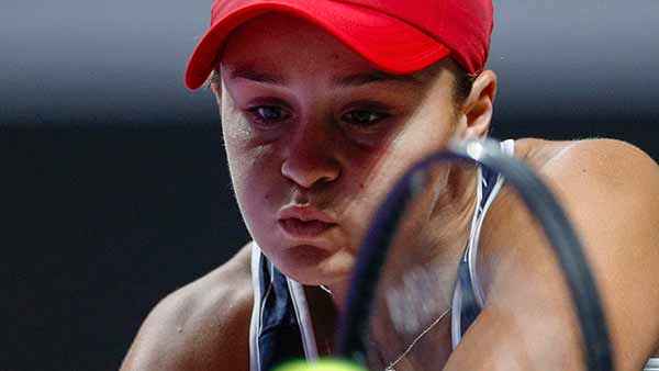 வெற்றி பெற்ற ஆஷ்லீ 