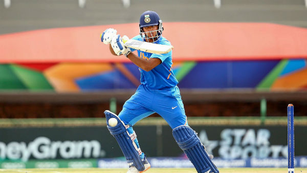 ரசிகர்கள் மோதல்