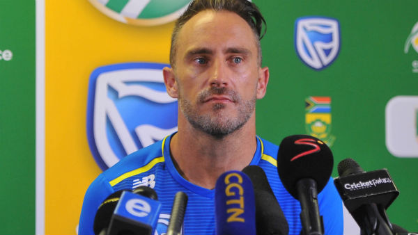 மூத்த வீரராக தொடர்வார்