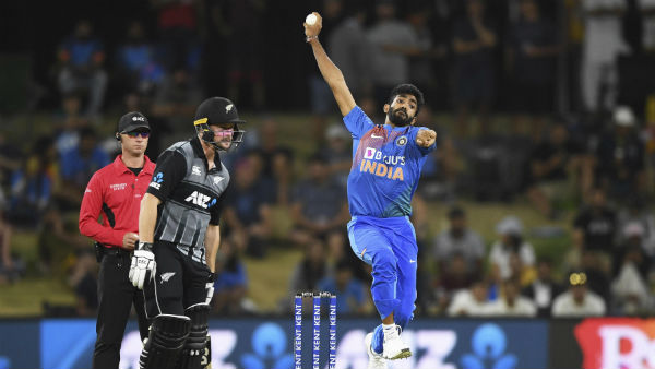 ஹாமில்டனில் நாளை துவக்கம் 