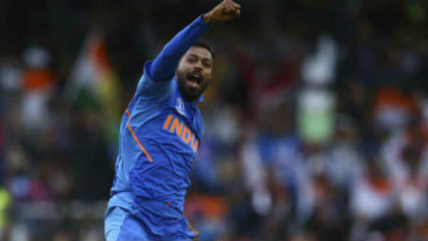 லண்டன் சென்றுள்ளார்