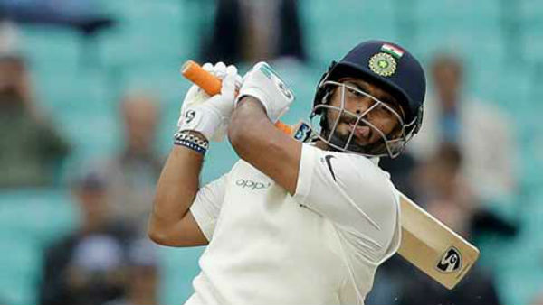 வெளிநாட்டு ஆடுகளம்