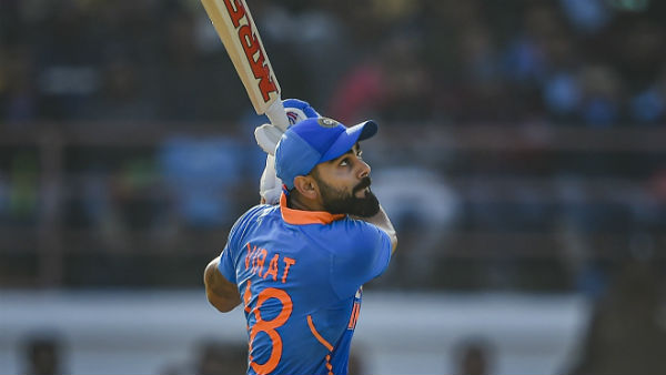 பந்துவீச்சு மோசம்