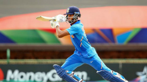 சதமடித்த ஜெய்ஸ்வால் 