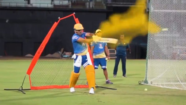 Chennai Super Kings Players Celebrates Holi 