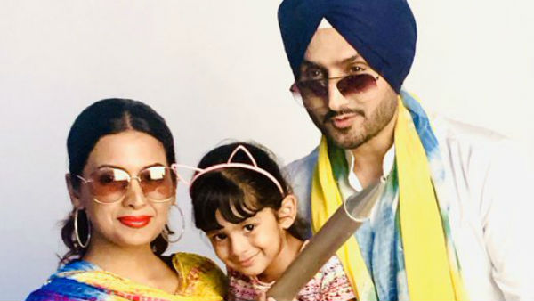 நாடு முழுவதும் கோலாகலம் 