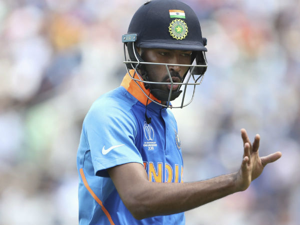 சஹல் பாராட்டு 