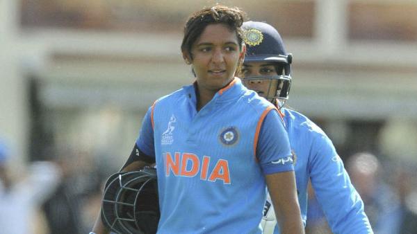 சாதனை படைத்த ஹர்மன்ப்ரீத் கவுர் 