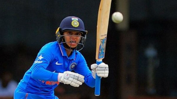 பேட்டிங்கிலும் சளைக்கவில்லை 