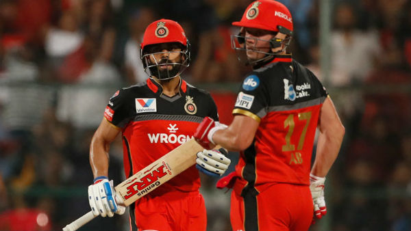 லைவ் சாட்டில் கோலி & வில்லியர்ஸ் 