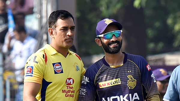 தோனி வருகை 