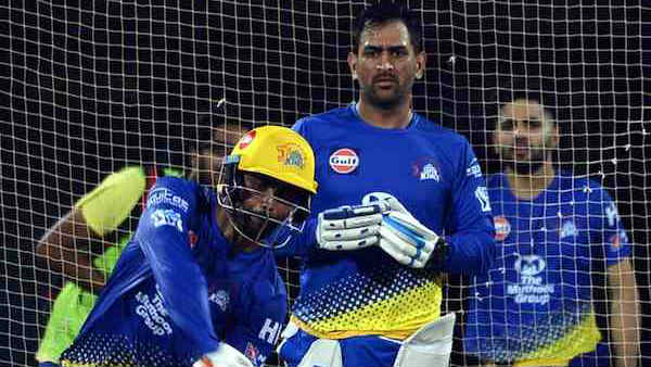 விக்கெட் கீப்பிங் பயிற்சி