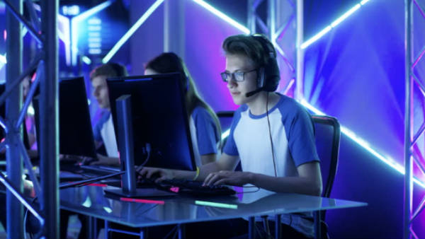 அது என்ன ஈ-ஸ்போர்ட்ஸ்?