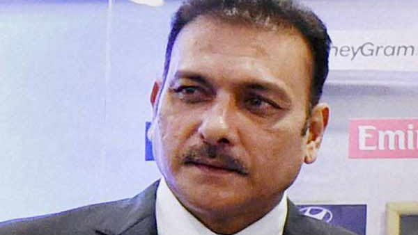 அடக்கி வாசிக்கும் ரவி சாஸ்திரி