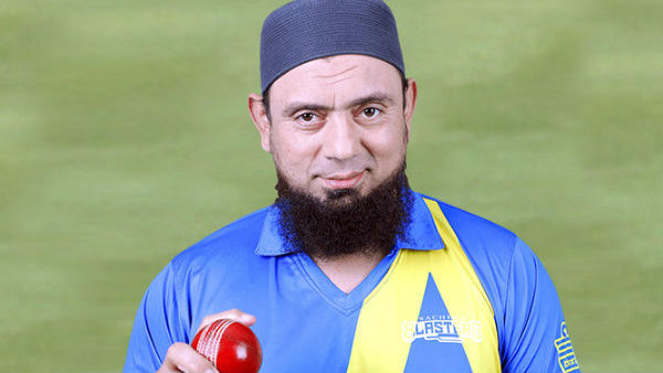 கத்தி போன்ற கூர்மையானது