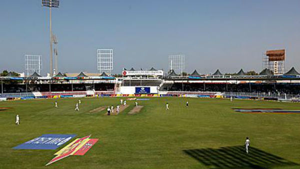 ஷார்ஜா சதங்கள் 